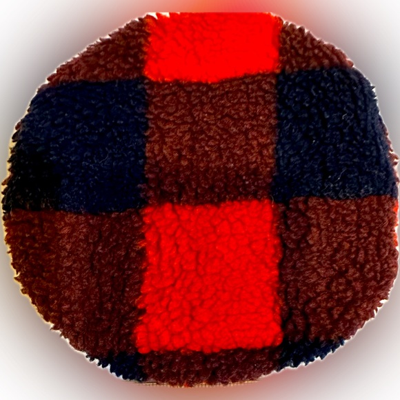 FRESH LIDS INC RED BLACK BUFFALO PLAID SHERPA BEANBAG 7” GAME TOSS CORN HOLE TOY - Picture 3 of 9